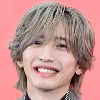 【写真】なにわ男子・道枝駿佑、“宝石スマイル”で韓国・釜山を虜に！秋らしい装いで記者会見に登場