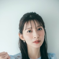 山本里菜　フォトブック『りな、です』©東京祐／講談社