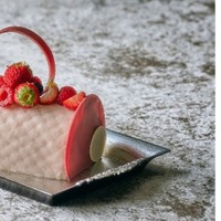 バッグ型ケーキ「LE CHOU CHOU」
