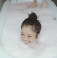 大原優乃、初フォトブックの追加先行カット解禁　テーマは「胃もたれ注意の激甘な1冊」