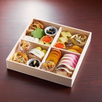 黒豆・いくら・伊達巻などの祝い肴の一段