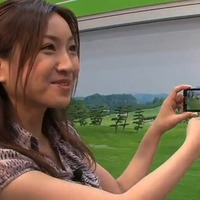 【Wireless Japan 2010（Vol.5）：動画】携帯やスマートフォンがキャディに？振りかざして検索？――ドコモの直感検索を体験！ 画像