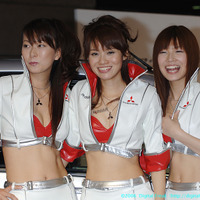 　東京オートサロン2006のコンパニオン写真集第12弾は、三菱ブースから。