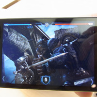 高精細なRetinaディスプレイに映える「Infinity Blade」のグラフィック