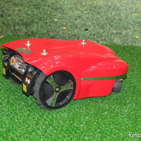 エコハウスEXPO11 協同　自動芝刈りロボット