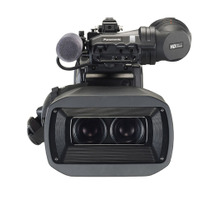 パナソニック、17倍ズームレンズ搭載の肩載せ一体型3Dカメラ「AG-3DP1」を発表 画像