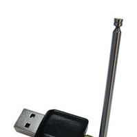実売2,980円、PC用の小型USBワンセグチューナー……リモコンが付属 画像