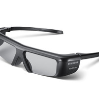 Bluetooth接続の専用3Dメガネを同梱
