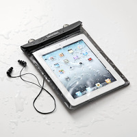 iPad/iPad 2がお風呂やプールサイドで楽しめる防水イヤホン付き防水ケース 画像