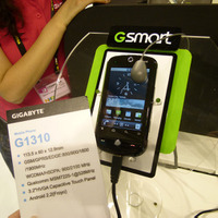 デュアルSIM対応スマートフォンのGIGABITE「G1310」