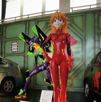 プリウスがヱヴァ初号機に変身…箱根町でアニメイベント