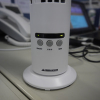 オフィスが暑い！USB接続のスリムタワー型扇風機を導入