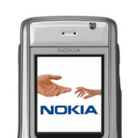 　ノキア・ジャパンは、どの通信事業者のSIMカードも利用できる携帯電話「Nokia 6630」を6月1日から販売する。価格はオープンプライスだが、同社のオンラインショップでは45,800円。