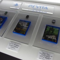【TGS 2011】予想以上に小さい！？PSVitaのパッケージやアクセサリーをフォトレポート  