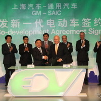 EVの共同開発で合意した上海汽車とGM