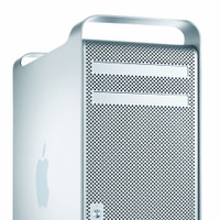 　アップルコンピュータは、デスクトップワークステーション「Mac Pro」を発表した。「Power Mac」シリーズのCPUをIntelアーキテクチャーに置き換えたものだ。すべてのモデルでデュアルコアの「Intel Xeon」を2つ搭載し、クアッドコアを実現している。