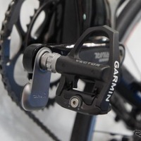 【サイクルモード11】サイクリスト待望のペダル内蔵パワーメーター GARMIN Vectorが登場
