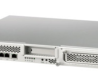 　日本電気（NEC)は12日、データセンタやインターネットサービス（xSP）事業向けに、低消費電力型デュアルコアCPU「Core Duo」とサーバ用チップセット「intel E7520」を組み合わせた1Uハーフサイズのラックサーバ「Express5800/i110Rb-1h」を発売した。