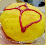 　Yahoo! JAPANでは1日に、「ドラミちゃんに贈るメロンパンコンテスト」を実施、ドラミちゃん認定のメロンパン「ドラミちゃんのかわいいリボンメロンパン」を決定した。