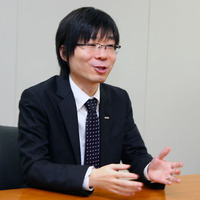 先進技術研究所　コミュニケーションメディア研究グループの飯塚真也氏