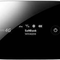 ULTRA WiFi 4G SoftBank 102HW。「SoftBank 4G」に対応した、史上最速の下り最大110MbpsのモバイルWi-Fiルーター。最大300Mbps（規格値）の高速無線LAN「11n」に対応。