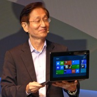 【COMPUTEX TAIPEI 2012 Vol.4】ASUS、両面液晶のWindows 8搭載タブレット「TAICHI」などを発表 画像