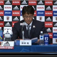 ロンドン五輪メンバーを発表する関塚隆U-23日本代表監督