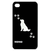 「スマートフォン名入れケース（ドッグ）」のイメージで犬種は「ゴールデンレトリバー」・刻印例は「MOMO」