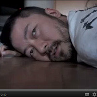 浅野忠信、自作ショートムービーをYouTubeで公開……「ヒマだったから1人で撮りました」 画像