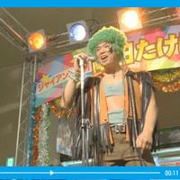 リサイタルでAKB48「ヘビーローテーション」を披露するジャイアン
