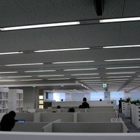　日本ヒューレット・パッカード（以下、日本HP）は2日、同社の市ヶ谷事業所をオープンハウス化し、記者向けにオフィスツアーを開催した。
