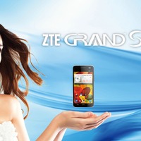 【CES 2013】ZTE、5インチフルHDスマホ「Grand S」を発表……1.7GHzクアッドコアCPU搭載 画像