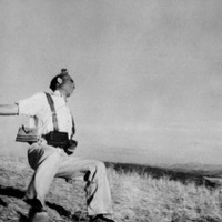 ロバート・キャパ《共和国軍兵士、コルドバ戦線》1936年9月初旬ゼラチン・シルバー・プリント、横浜美術館蔵、© ICP／Magnum Photos