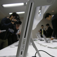 　日本電気（NEC）は16日、一体型PCの新シリーズとして「VALUESTAR N」シリーズを発表した。「PC-VN570/JG」「PC-VN550/JG」「VN500/JG」の3モデルで、発売はVN570/JGとVN500/JGが4月26日で、VN550/JGが5月中旬。