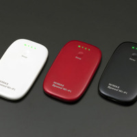 UQコミュニケーションズ、厚さ8.4mmの“極薄”WiMAX対応モバイルルータ「URoad-Aero」 画像