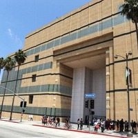 ロサンゼルス・カウンティ美術館が運営を協力する。　(c) 2011 Getty Images