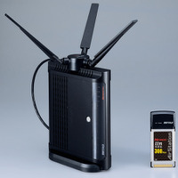 無線LANルータ「WZR-AMPG300NH」と、CardBus用無線子機「WLI-CB-AMG300N」