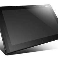 レノボ・ジャパン、10.1型タブレット「ThinkPad Tablet 2」にXiモデル 画像