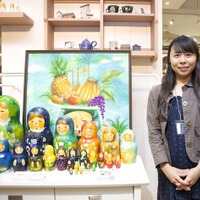 日本橋三越本店に出品している、作家・いちかわともこ氏