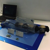パイプの磨耗や厚みの点検や非破壊検査を自動で行なえるユニークな配管ロボット