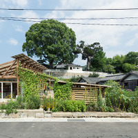 ドットアーキテクツ（dot architects）の家成俊勝が建築・設計を手掛けた馬木キャンプ