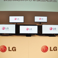 LG、ブルーライトやフリッカーを低減する「目に優しい液晶モニター」を発売 画像