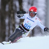 ソチ冬季パラリンピック、アルペンスキー男子回転座位、鈴木猛史選手　(c) Getty Images