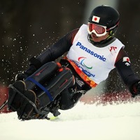 ソチ冬季パラリンピック、アルペンスキー男子回転座位、狩野亮選手　(c) Getty Images