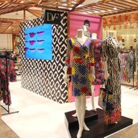 「DVF×ANDY WARHOL“POP WRAP”collection」（伊勢丹新宿店本館2階）