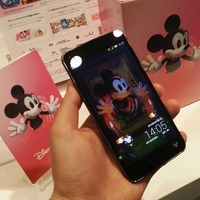 【ドコモ 2014夏モデル】多彩なコンテンツで魔法の世界を演出「Disney Mobile on docomo SH-05F」 画像