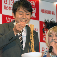 「汁なし担担麺の店が県内に増えてきたのでおすすめ」と田中。