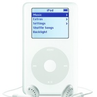 連続再生時間が延びインターフェイスが改良された4世代目「iPod」が登場
