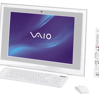 ソニーの「VAIO type L（VGC-LT80DB）」。22型ワイドの大型液晶搭載し、Blu-ray Discドライブなども内蔵した上位モデル