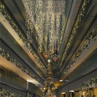 表参道ヒルズのクリスマスはノスタルジーな“光の森” 画像